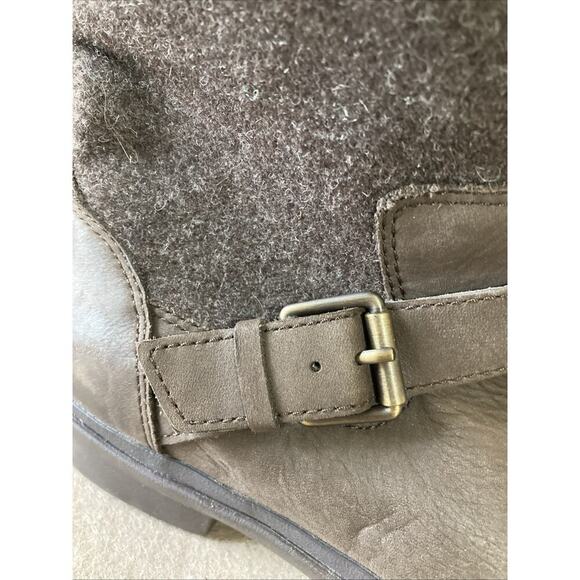 UGG Robbie Waterproof Boots Women’s Sz 6.5 Brown Leather Sherpa 017377 Outdoor - Picture 4 of 9